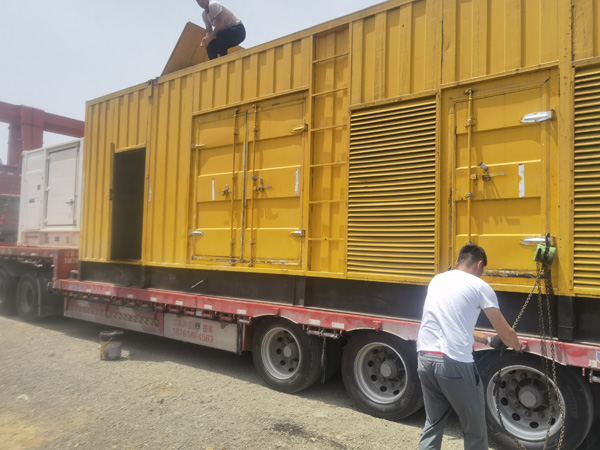 宝坻除了负载情况和发动机维护，还有哪些因素会影响 200kw 柴油发电机的油耗？