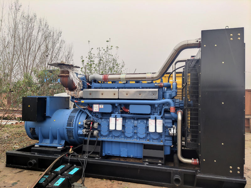 宝坻柴油发电机组更换机油时，应遵循哪些步骤？